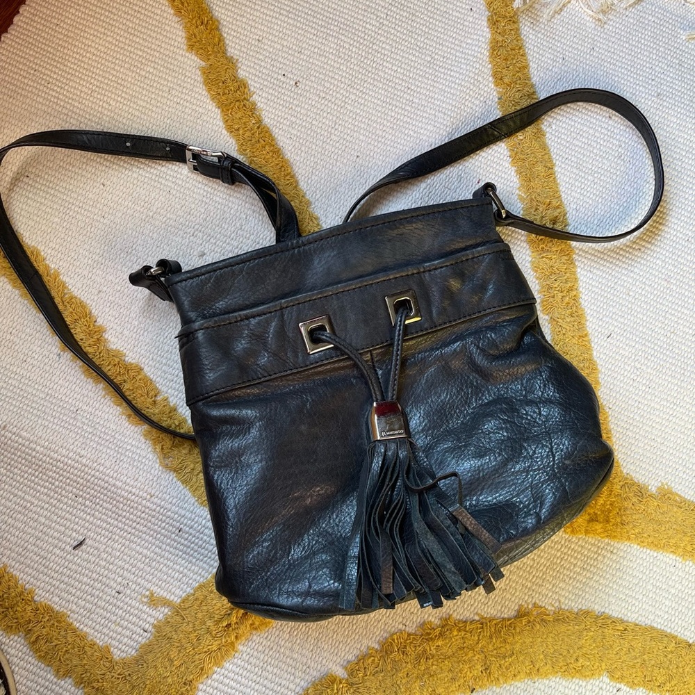 B. Makowsky Black Crossbody Purse